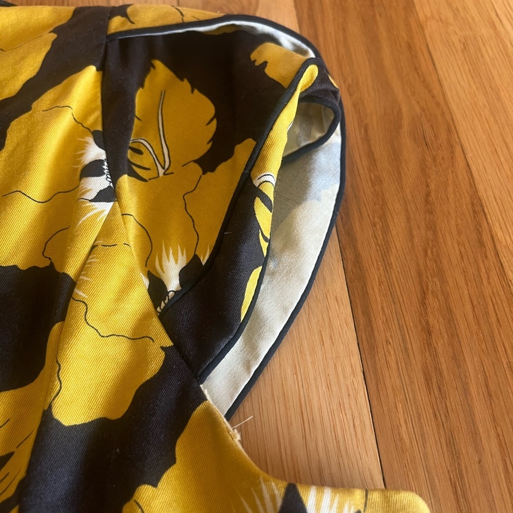 Elevenses Anthropologie Size 14 Yellow and Black Flower jacket - Picture 6 of 9